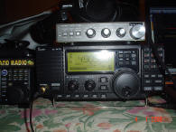 Icom IC-R75 + Preselect YAESU FRT7700