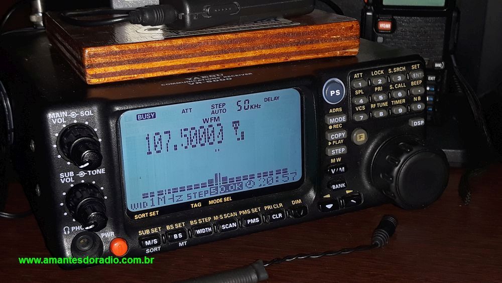 YAESU VR5000